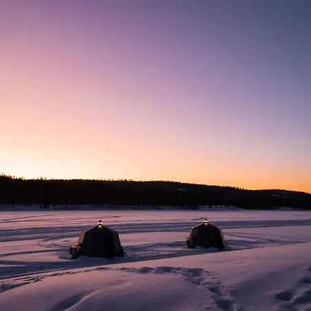 Nova Galaxy Village Отель Рованиеми