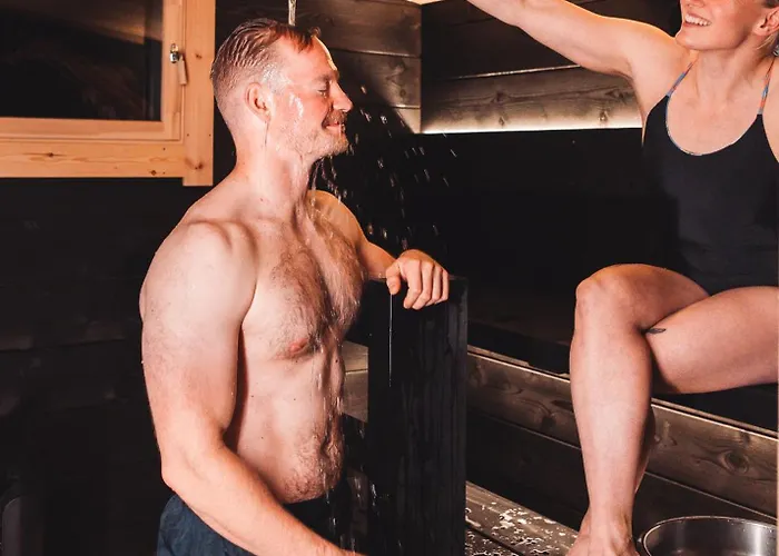 Nova Galaxy Village Hotel *